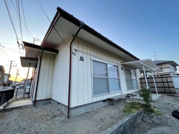 岩切水分平屋の物件外観写真